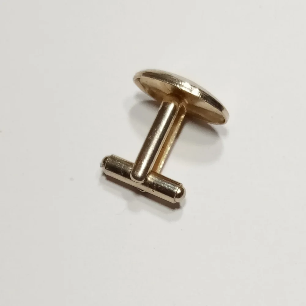 Unbranded Gold Tone Rhinestone Star Burst Cufflink (Just One)
